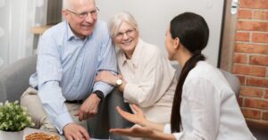 Read more about the article The Role of Family in Senior Care: Tips for Effective Communication